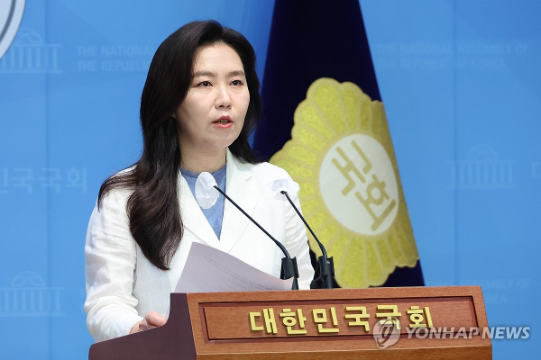 1차 인선 - 강유정 대변인