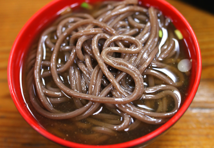 양념-소스에-담은-메밀면