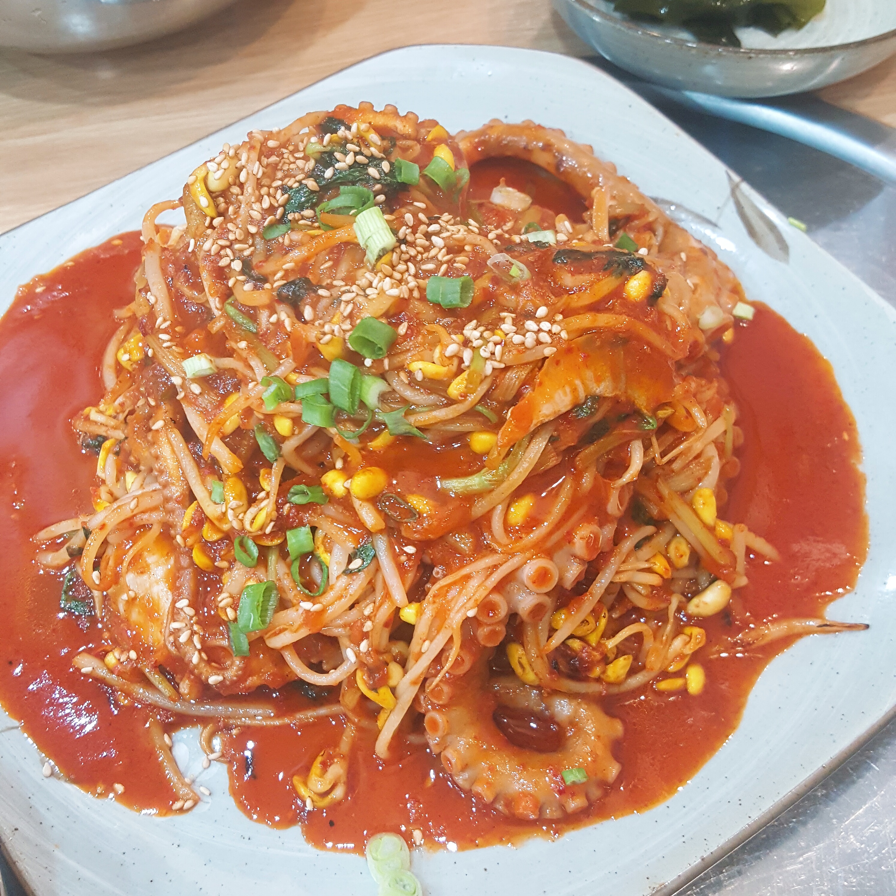  광주 북구 국산낙지100%의 맛보장 하는 518낙지전문점