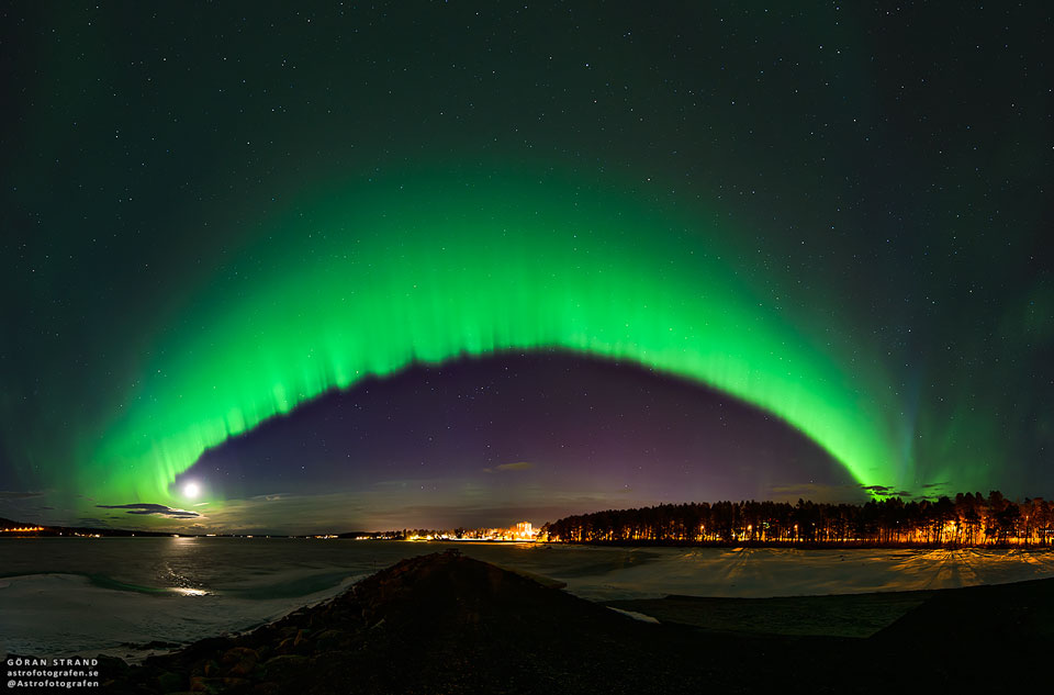  [NASA/APOD/오늘의 천체사진] 스웨덴에서 찍은 선명한 녹색 아치 오로라