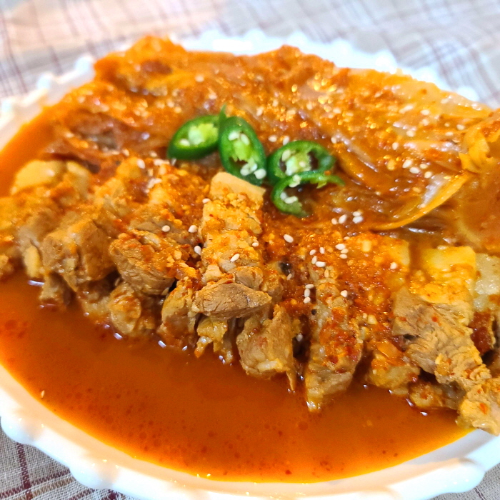 돼지고기 김치찜-완성3