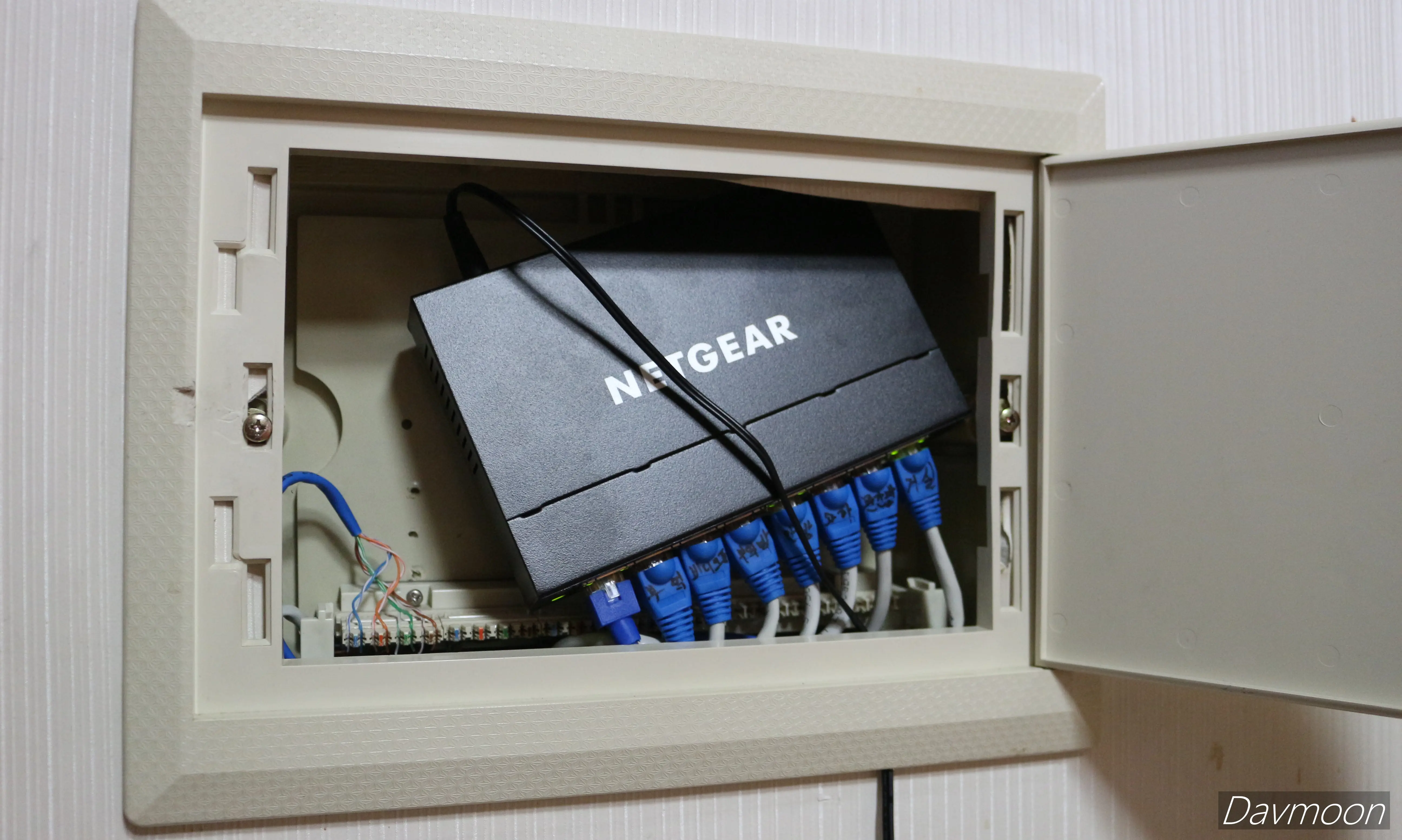 GS308E 통신 단자함 장착