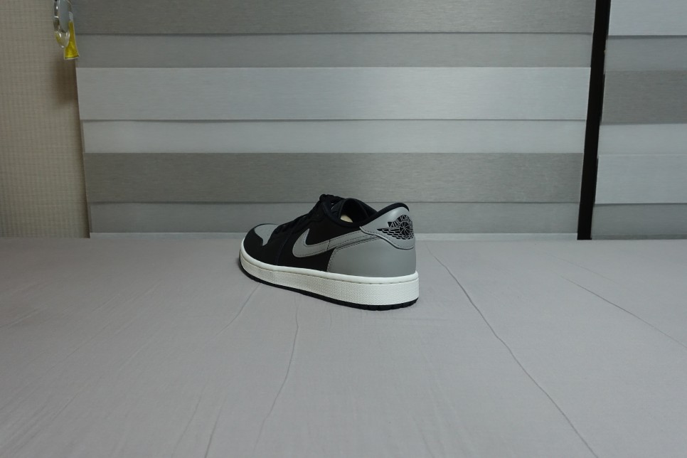 low [AIR JORDAN] 에어 조던 1 로우 골프 22