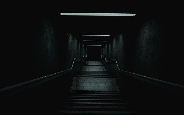  꿈속에서 복도를 쳐다보는 꿈 상황별 해몽