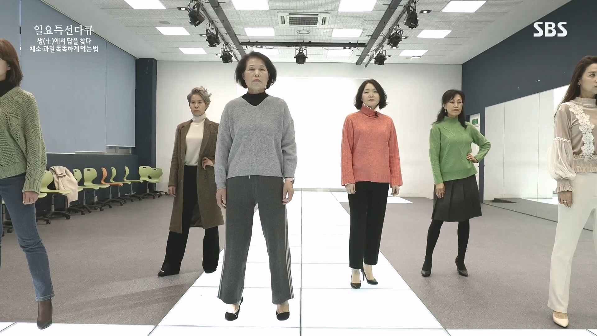 일요 특선 다큐멘터리.E335.240107p.H264-F1RST.mp4_20240108_204550.378.jpg