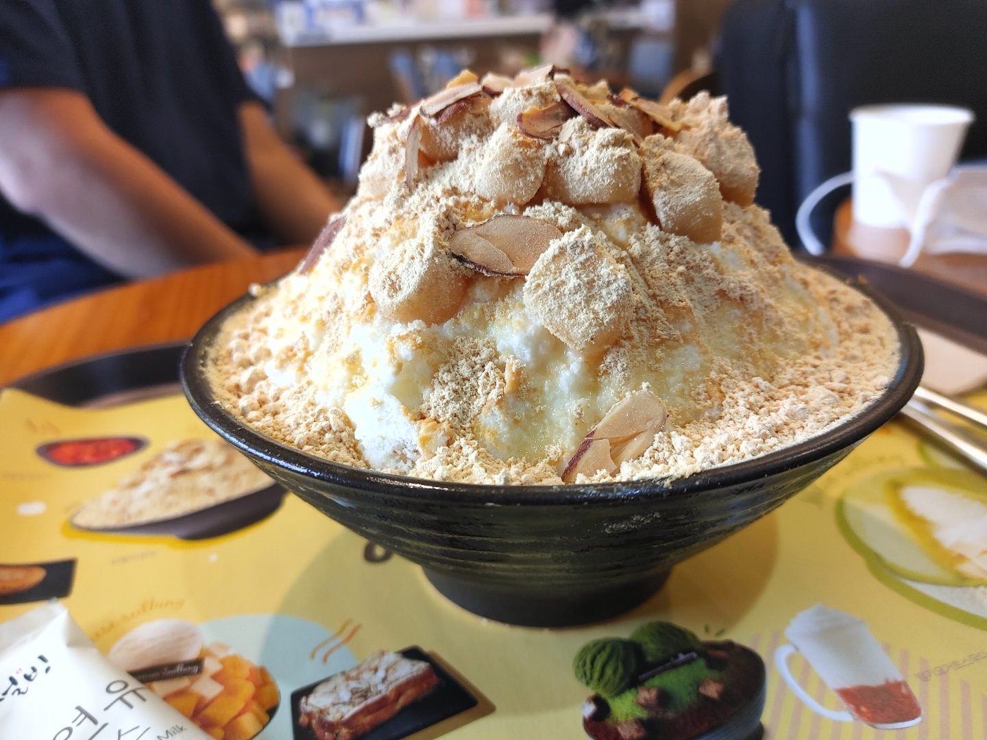  [설빙] 동덕여대 맛집. 1인1빙수는 기본이지!!! 인절미설빙 & 오레오초코몬스터