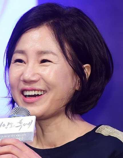 김은숙 작가 수입 재산 프로필 작품 모든 것 김은숙 작가 수입 재산 프로필 작품 모든 것