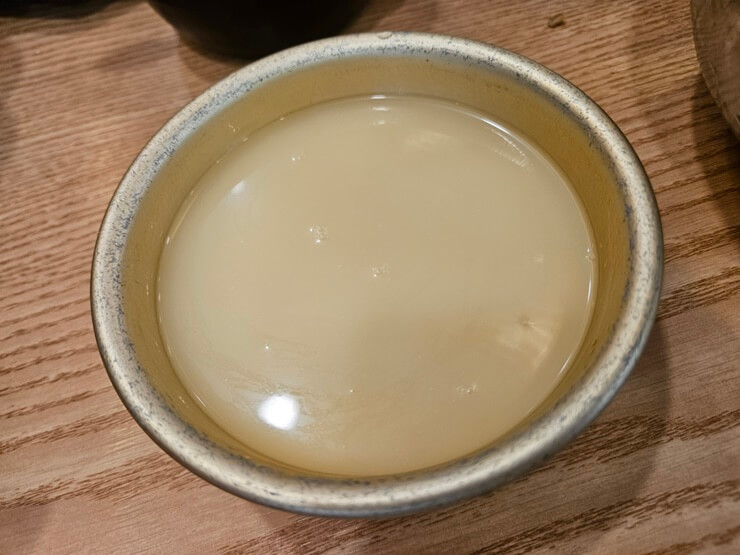 신의 한수!! 동동주 한잔~^^