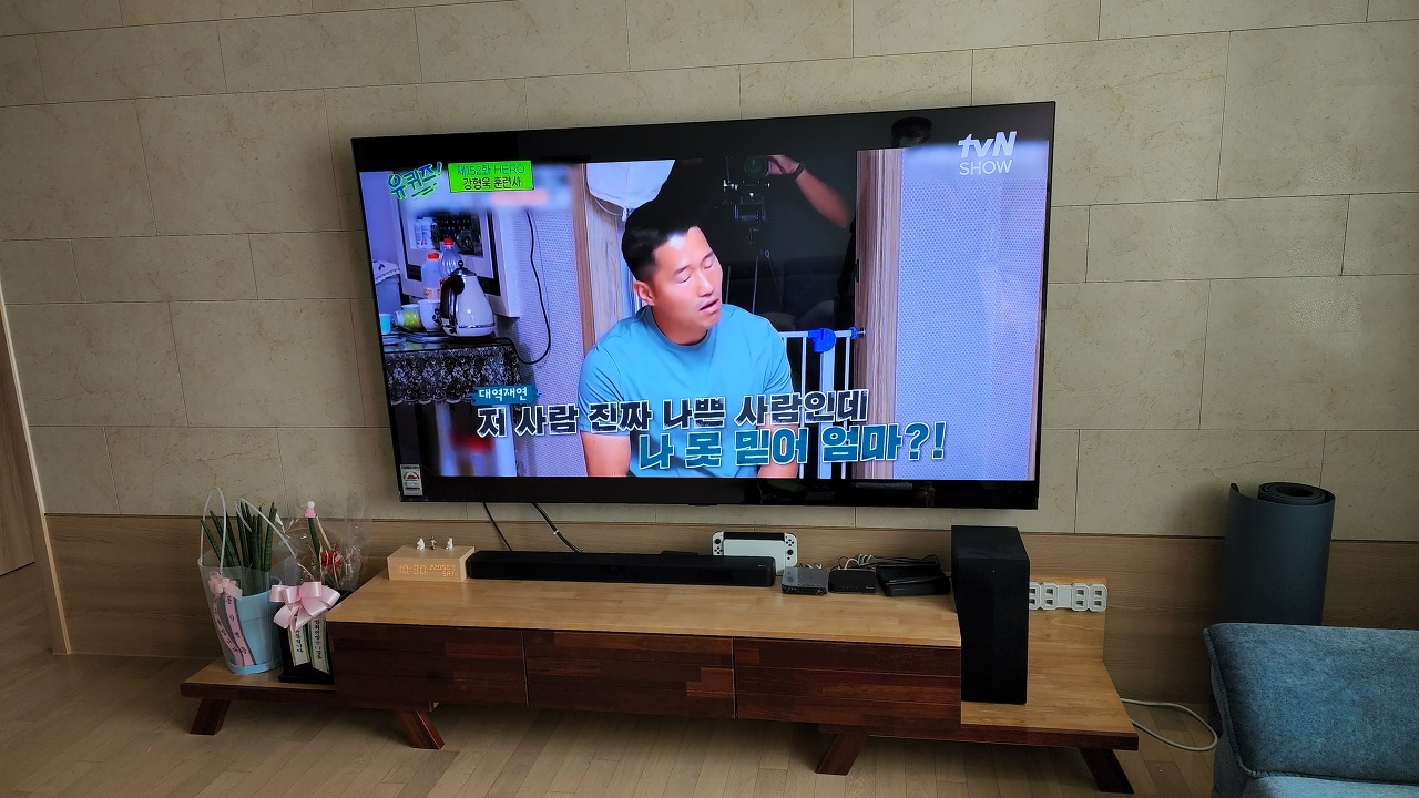83인치 엘지 올레드 tv가격 1200만원, 김포공항 롯데백화점 LG전자 4