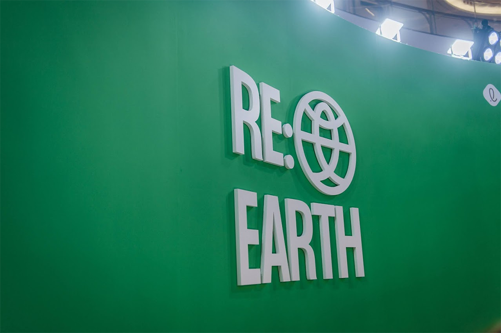 롯뎊백화점 환경캠페인 RE: EARTH