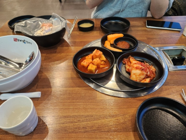 본가감자탕 이미지