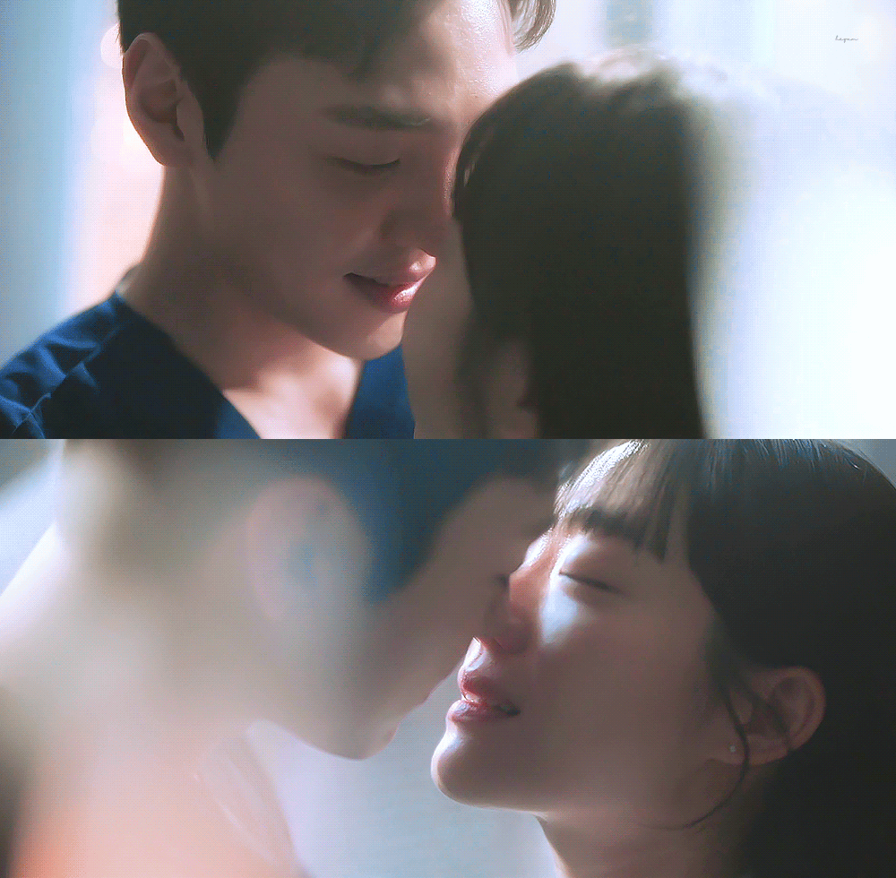 더쿠 - EP16 은탁아름 키스신.gif, image size:1000x980