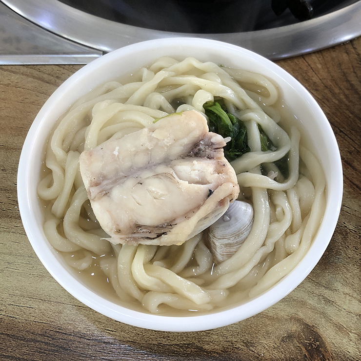 복어-칼국수