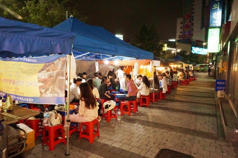 Seoul, street food stalls