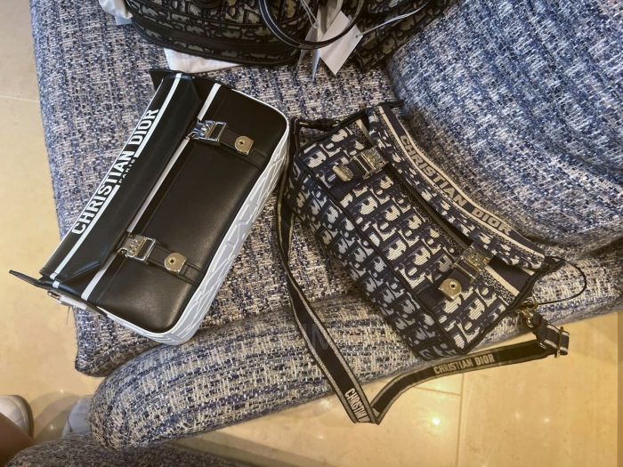 디올 캠프백 스몰
