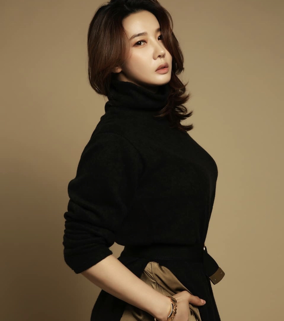  가수 길건 근황 올림픽 나이 소속사 연대 보증 빚 독촉 생활고 떡볶이 알바 까지 한 사연