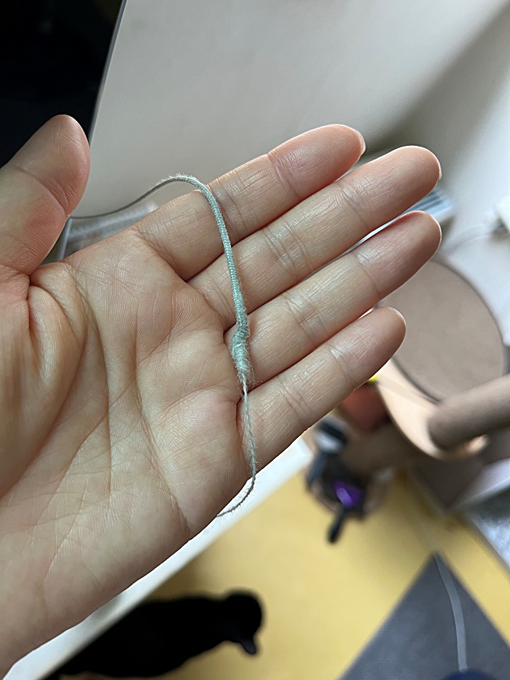 끊어진 블라인드 줄