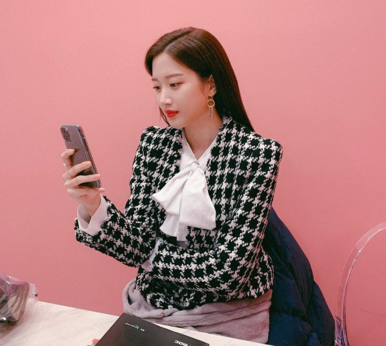 여신강림 배우 문가영 사주없이 보는 관상 (입술관상, 귀티나는 미스코리아 관상)