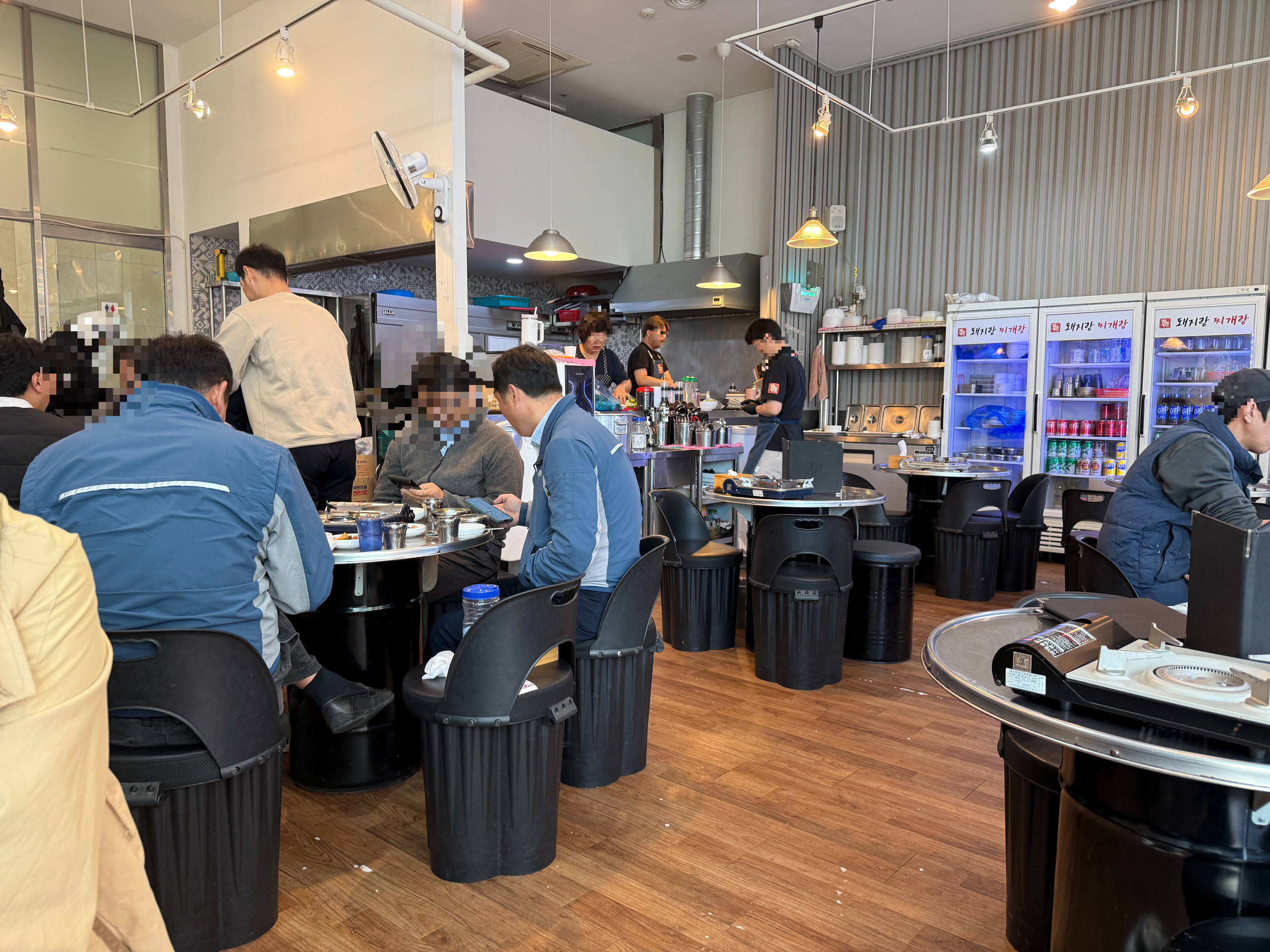 돼지랑찌개랑 송도하모니로점 대표 사진