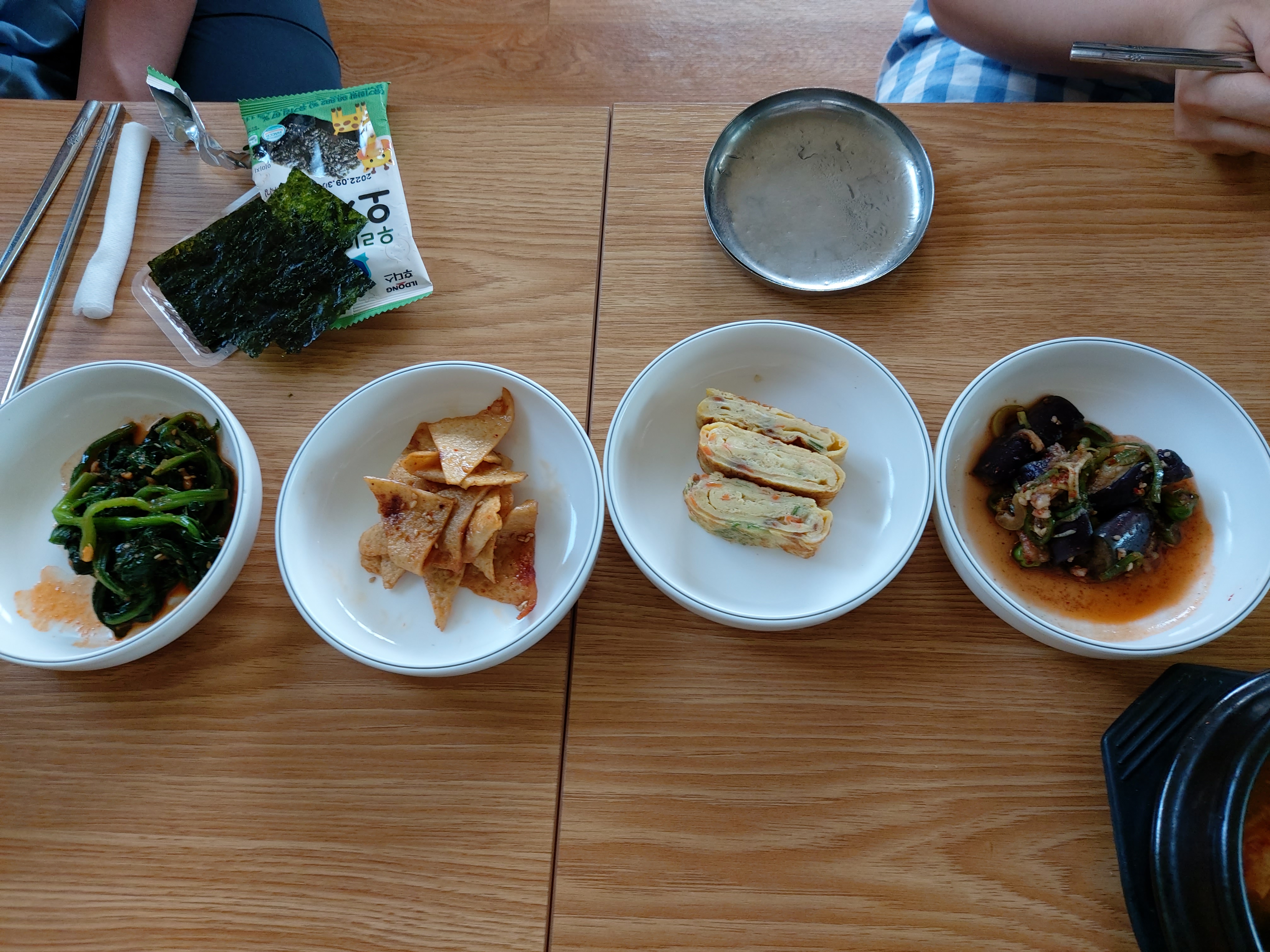 우렁이쌈밥 이미지