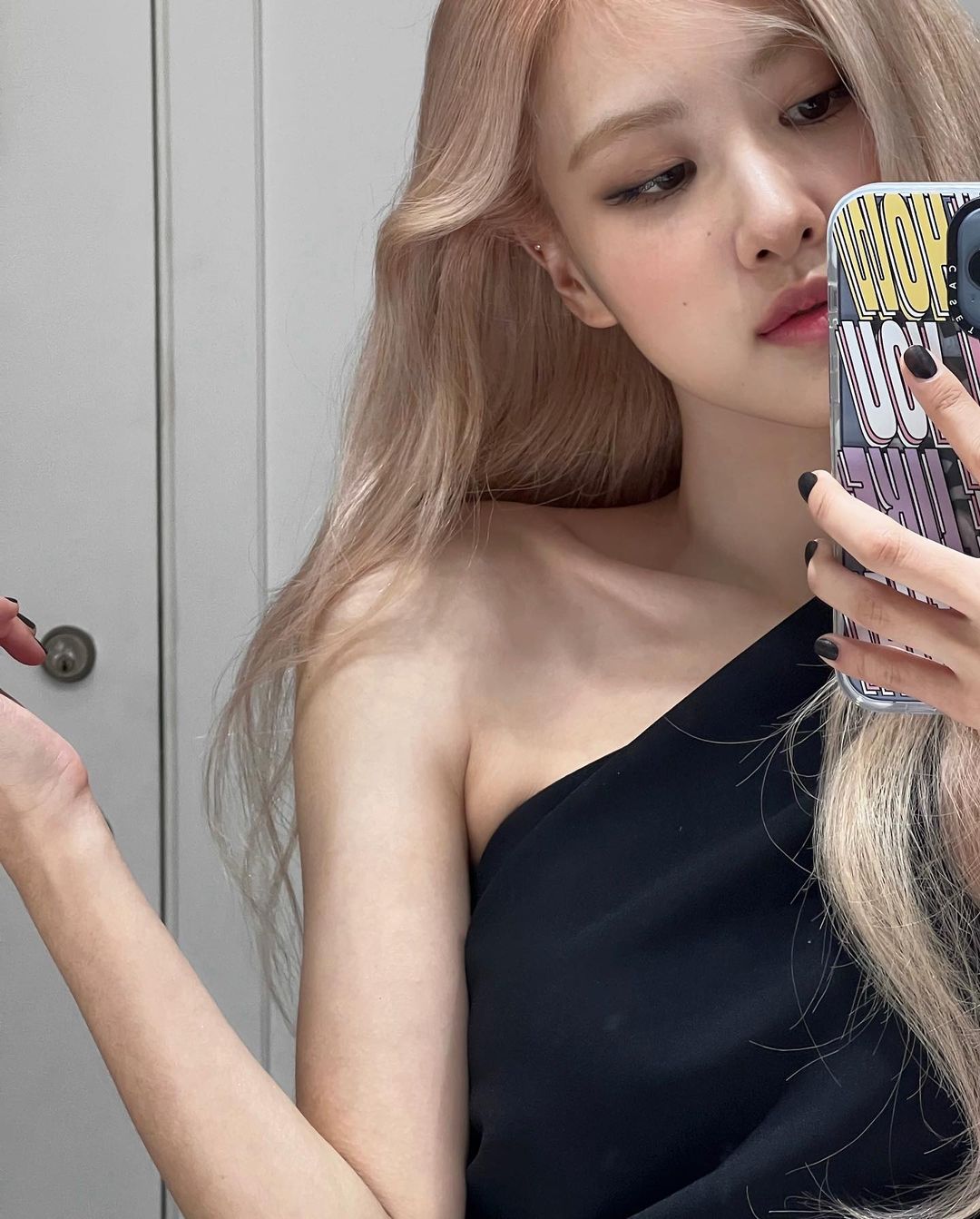  메리크리 블랙핑크 로제 인스타그램 사진
