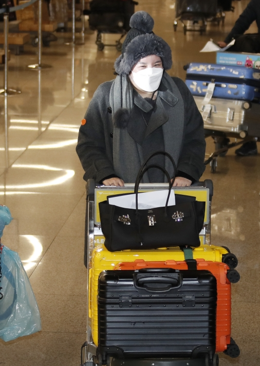  출국금지 에이미 가방 입국 에르메스 버킨백 가든파티 가격