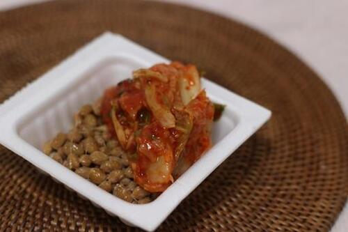 natto-on-the-kimchi