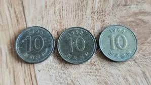 1982년 100원 동전 무광