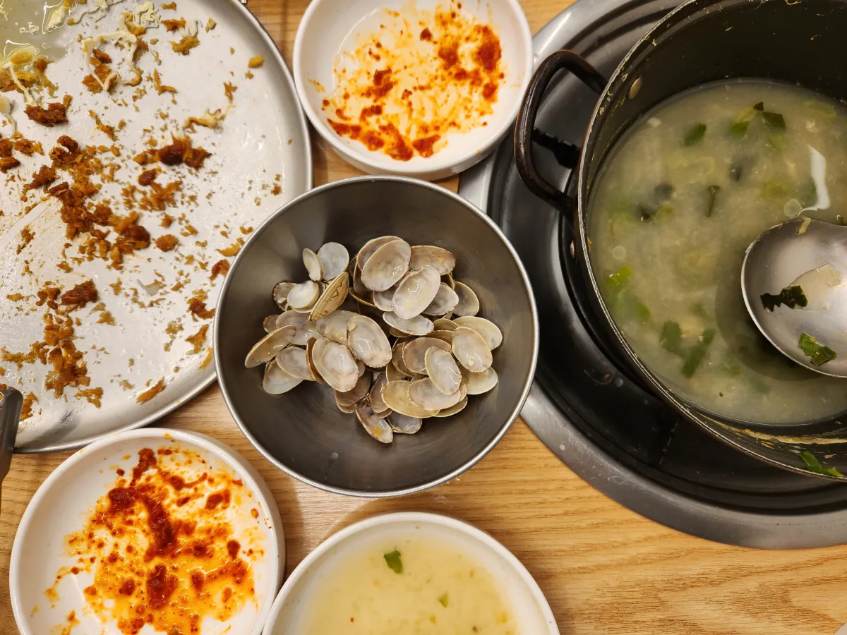 고양시-화정동-맛나칼제비-빈그릇