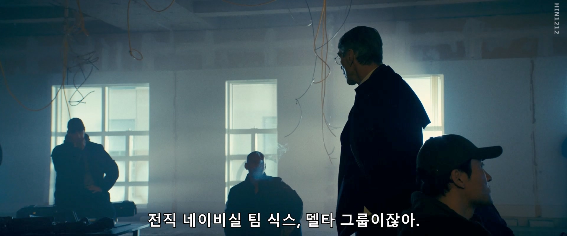 비키퍼 The Beekeeper,2024p.KORSUB.WEBRip.H264.AAC.mkv_20240505_143334.873.jpg