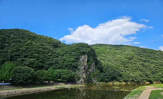 청석굴