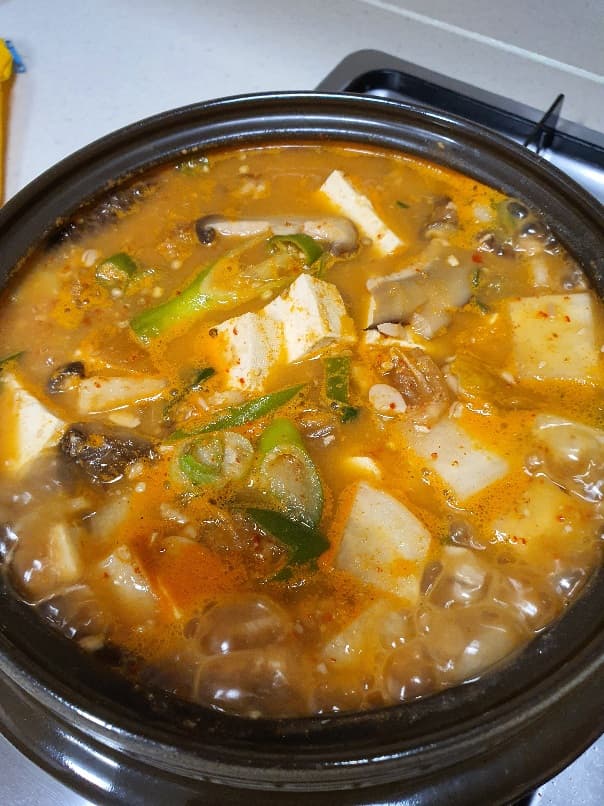  구수한 청국장 맛있게 끓이는 법