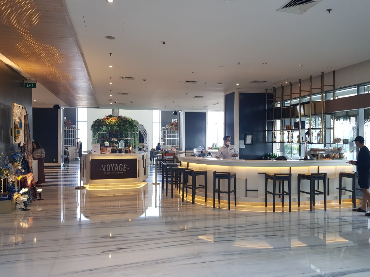 인도네시아 자카르타 4성급 호텔 해리스 버투 호텔 하모니 - 5층 식당 & 조식 뷔페