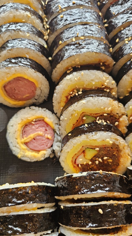 소세지 김밥, 매콤 멸치 김밥