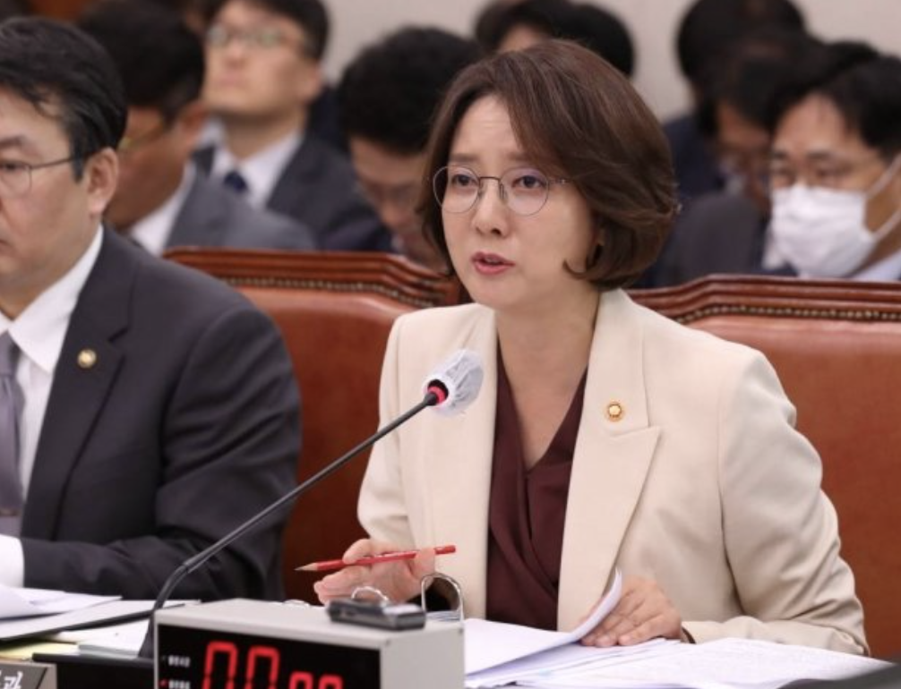이영21
