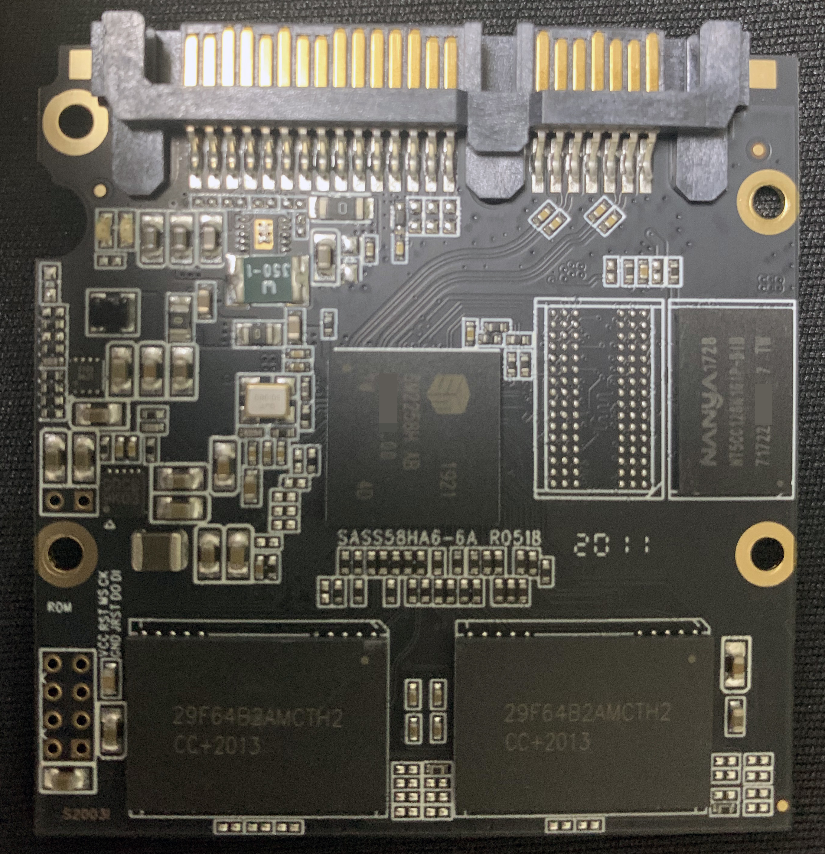 ESSENCORE KLEVV NEO N610 256GB (K256GSSDS3-N61) PCB&amp;#44; SASS58HA6-6A