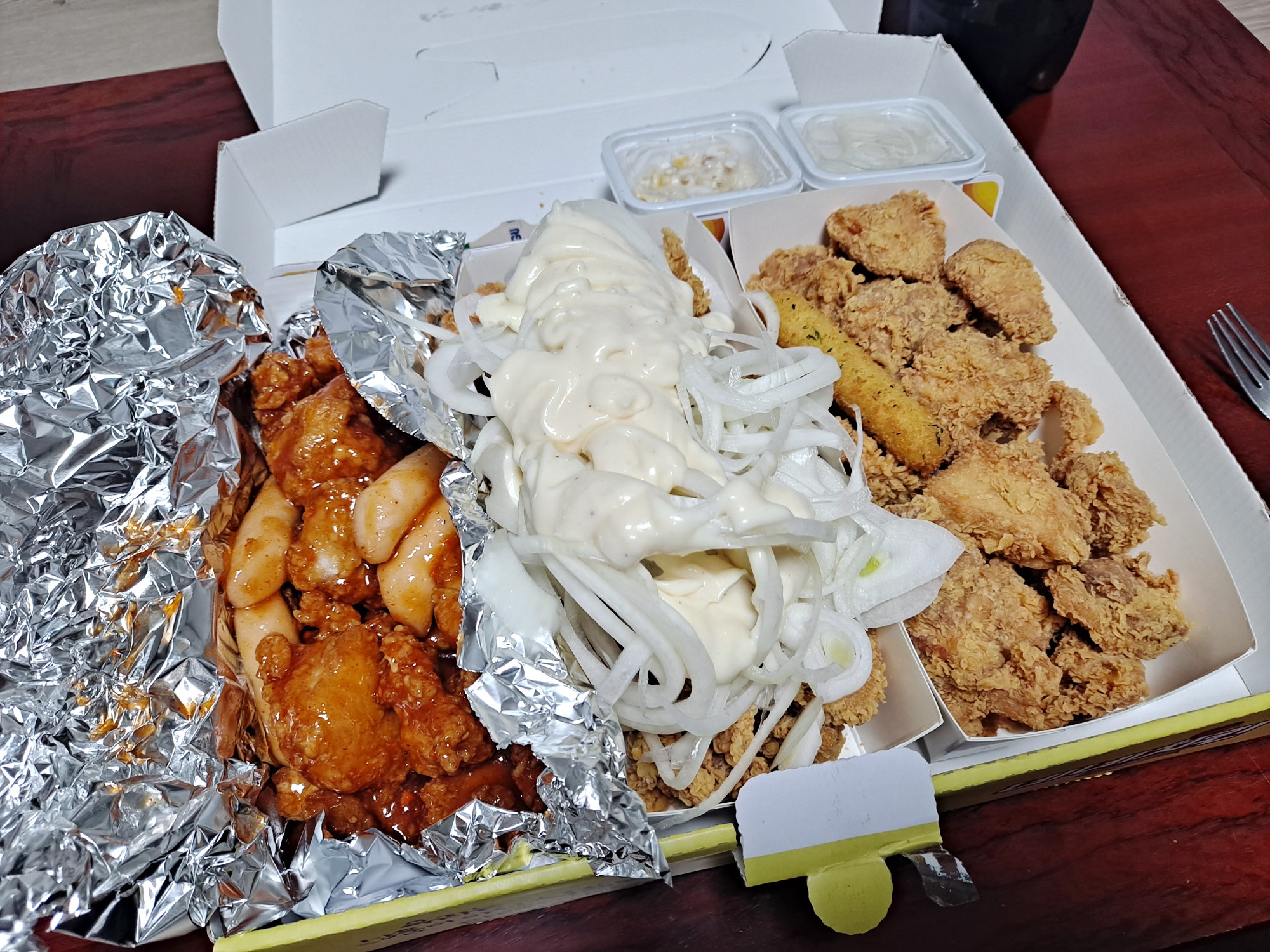  네네치킨 3가지맛, 크리스피+양념+어니언 크리미언 치킨 즐기기