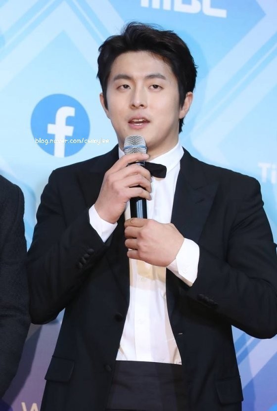 차이 혜성 나이 학력 고향 프로필 샤이니키 박나래 기안84 성훈 이사 화사 422회 2022 나홍산 나홍자산다 달력 구매정보 20일 자정 파는곳 전현무 집아파트 위치 89
