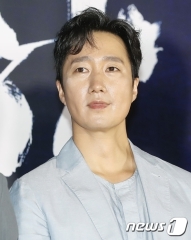 박해일 전속계약 프로필 결혼 서유선 직업 43