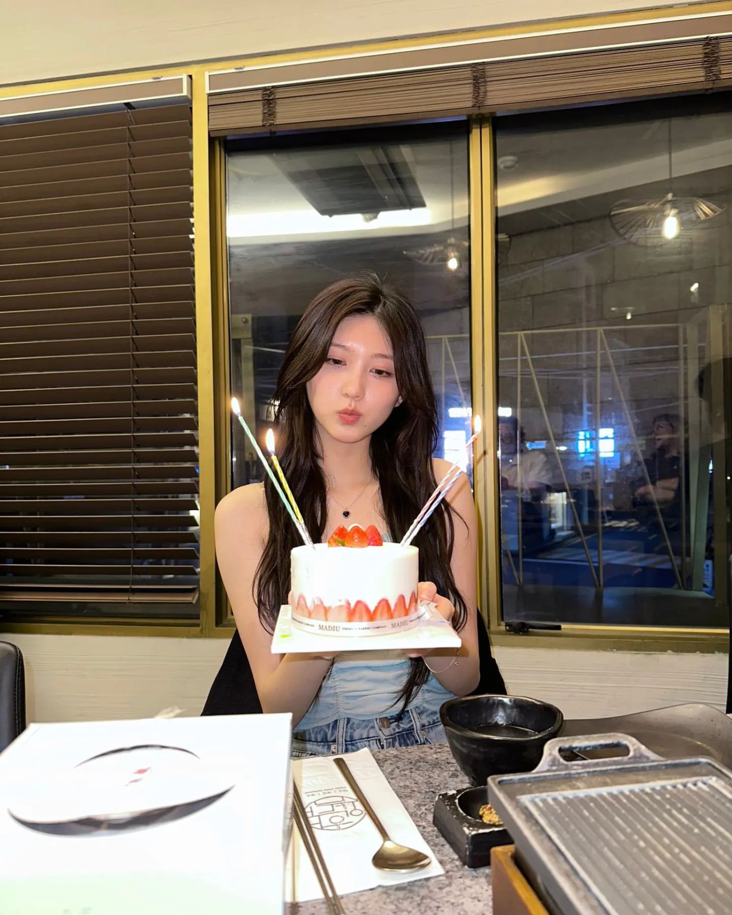  [가을gaeul] 인스타 instagram 23.10 (1)