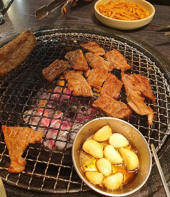 장터참숯무한리필식당-돼지갈비-다익은사진