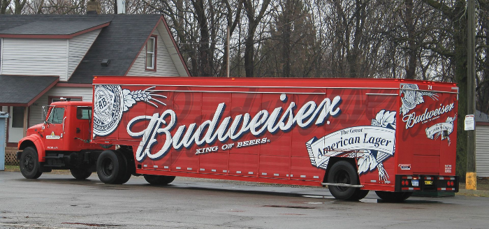 버드와이저 Budweiser 트럭