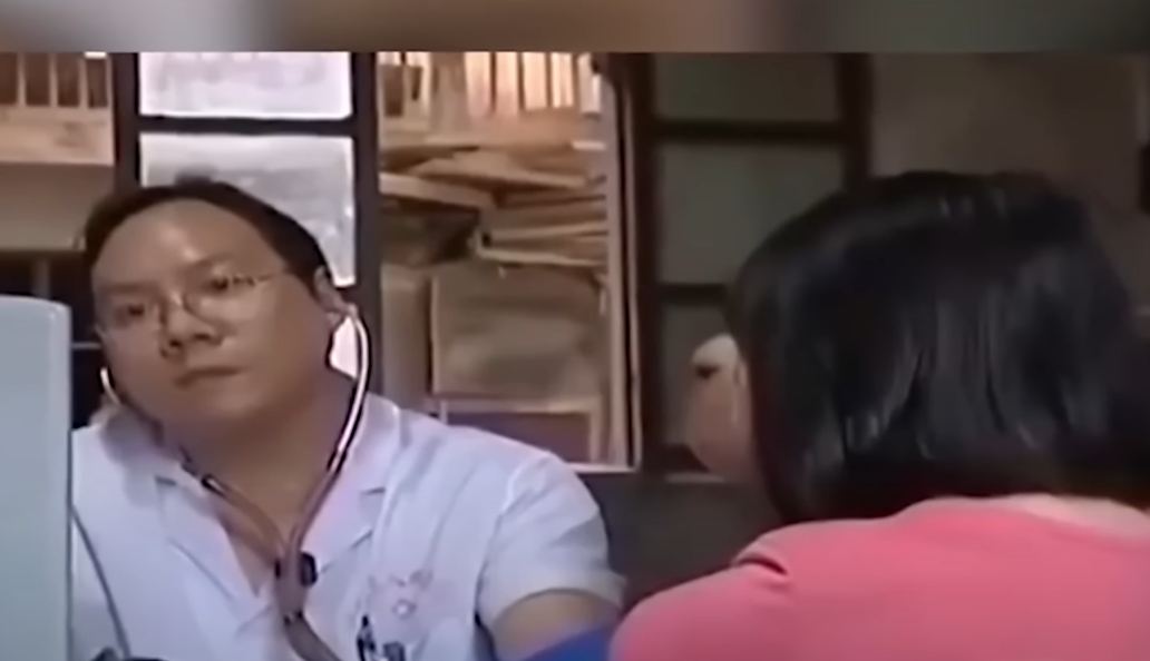 9살때부터 얼굴이 말처럼 변해버린 소녀에게 기적같은 일이 일어납니다