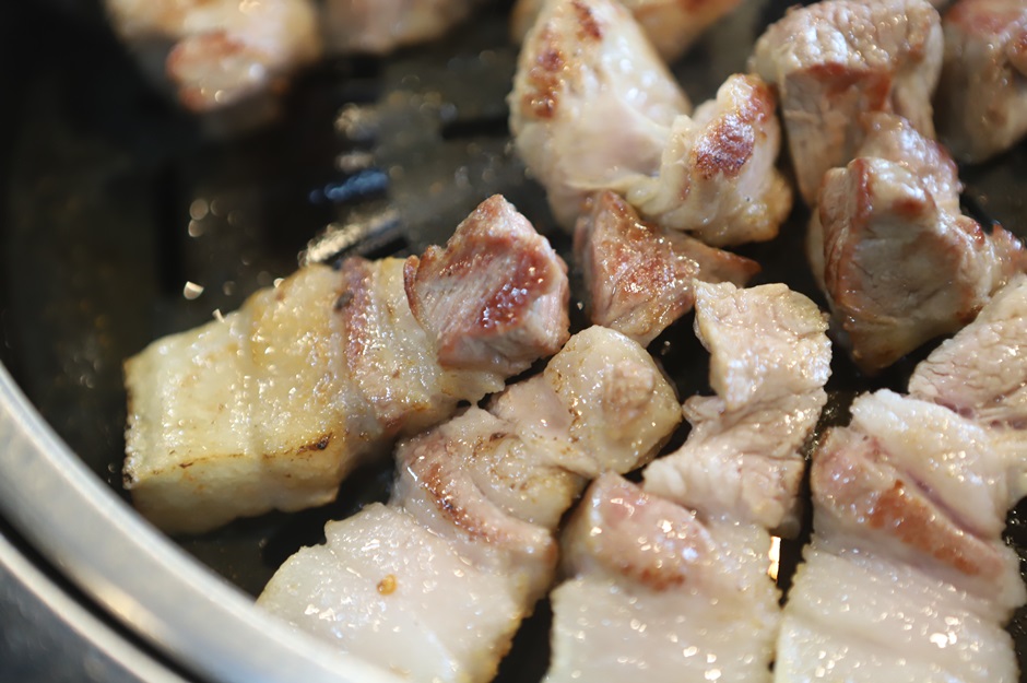  제주시 흑돼지 맛집 돈사촌 근고기 최고!