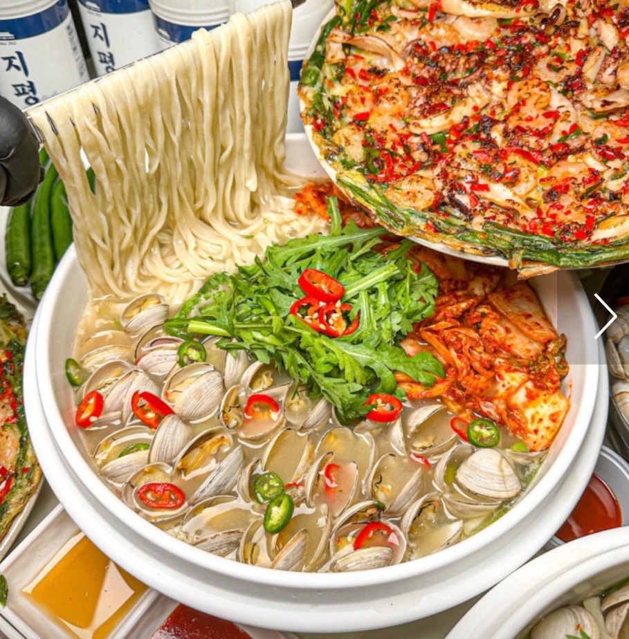 조조칼국수 이미지