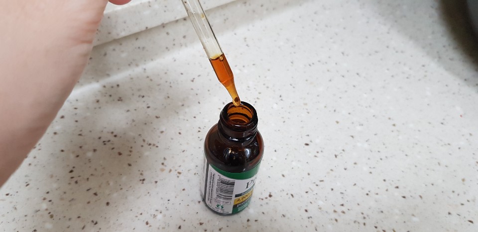  면역력을 높이기 위한 네이쳐스앤서사의 액상 프로폴리스 propolis 후기