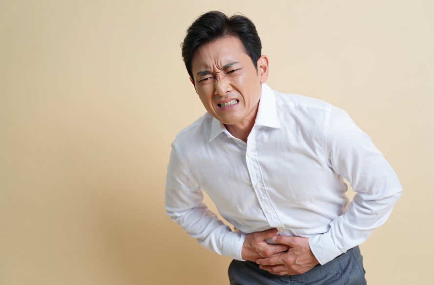 새벽에 왼쪽·오른쪽 아랫배가 아픈 이유 절대 놓치면 안되는 5가지 원인