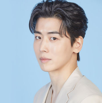 김준하