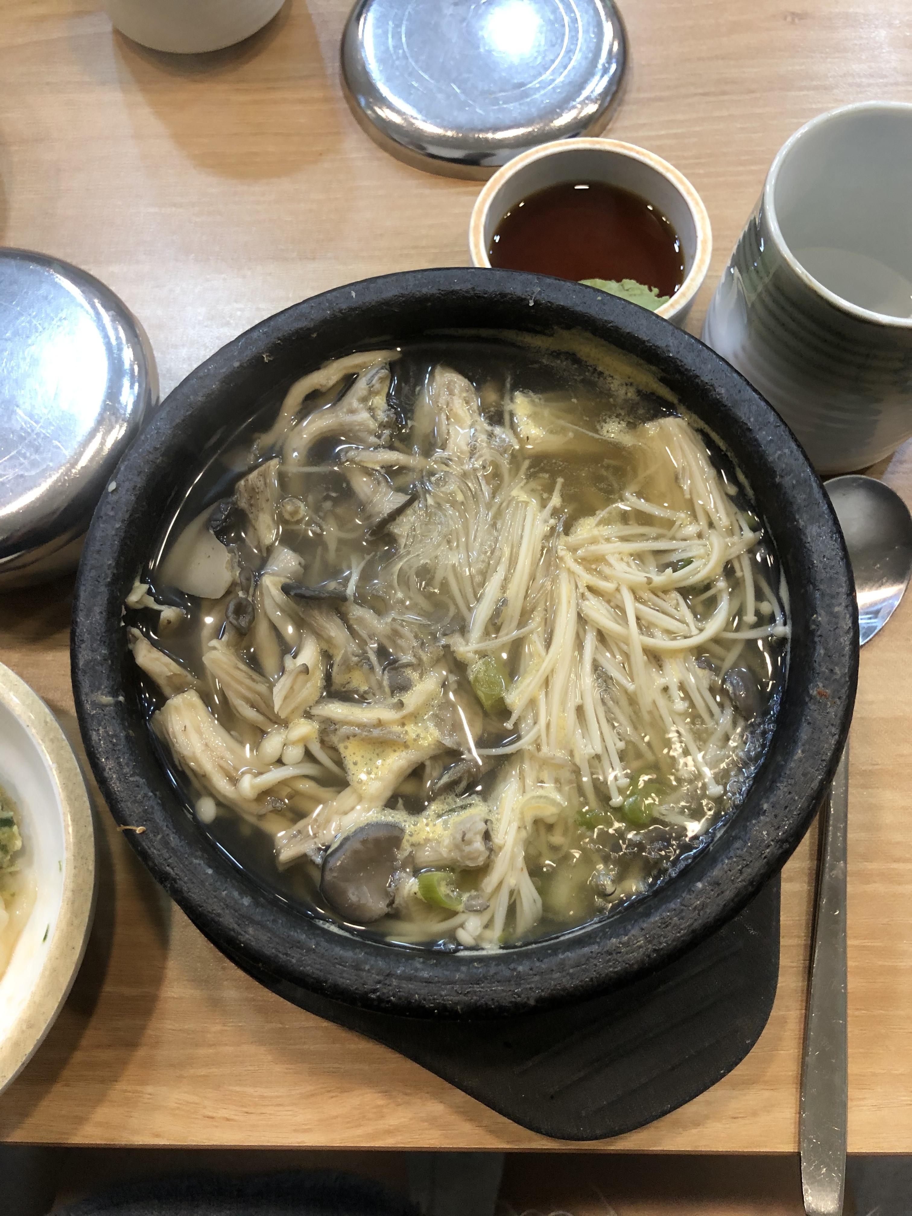  안성/양성, 별난면옥(별난매운탕) - 버섯육개장