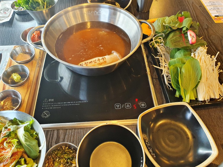 수원 장안구 식당_ 고기를 드시면 샤브샤브가 무료입니다. 32